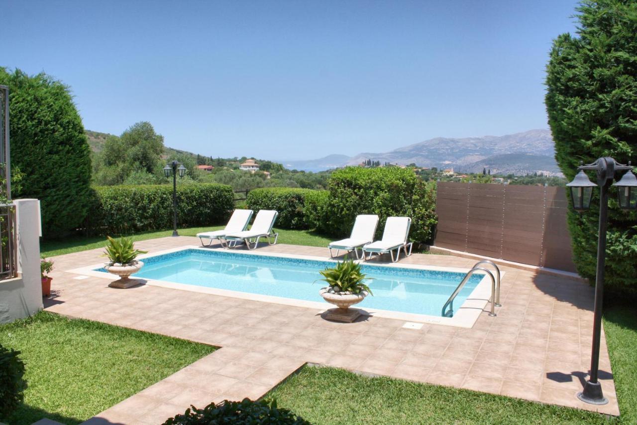 Traditional Villa Mandola Livathos  Exterior photo