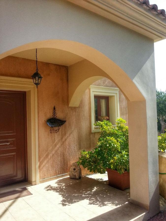 Traditional Villa Mandola Livathos  Exterior photo